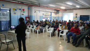 VISITA OLÍMPICA EN MADRYN: ROMINA PLATAROTI BRINDÓ CAPACITACIONES A DOCENTES Y DEPORTISTAS
