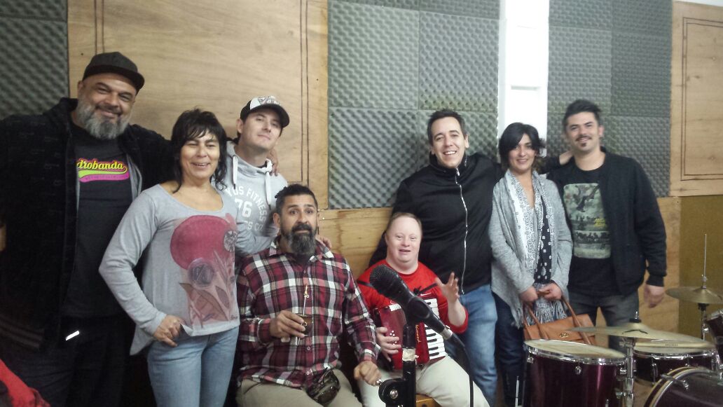 REALIZARON DONACIONES PARA LOS TALLERES CULTURALES
