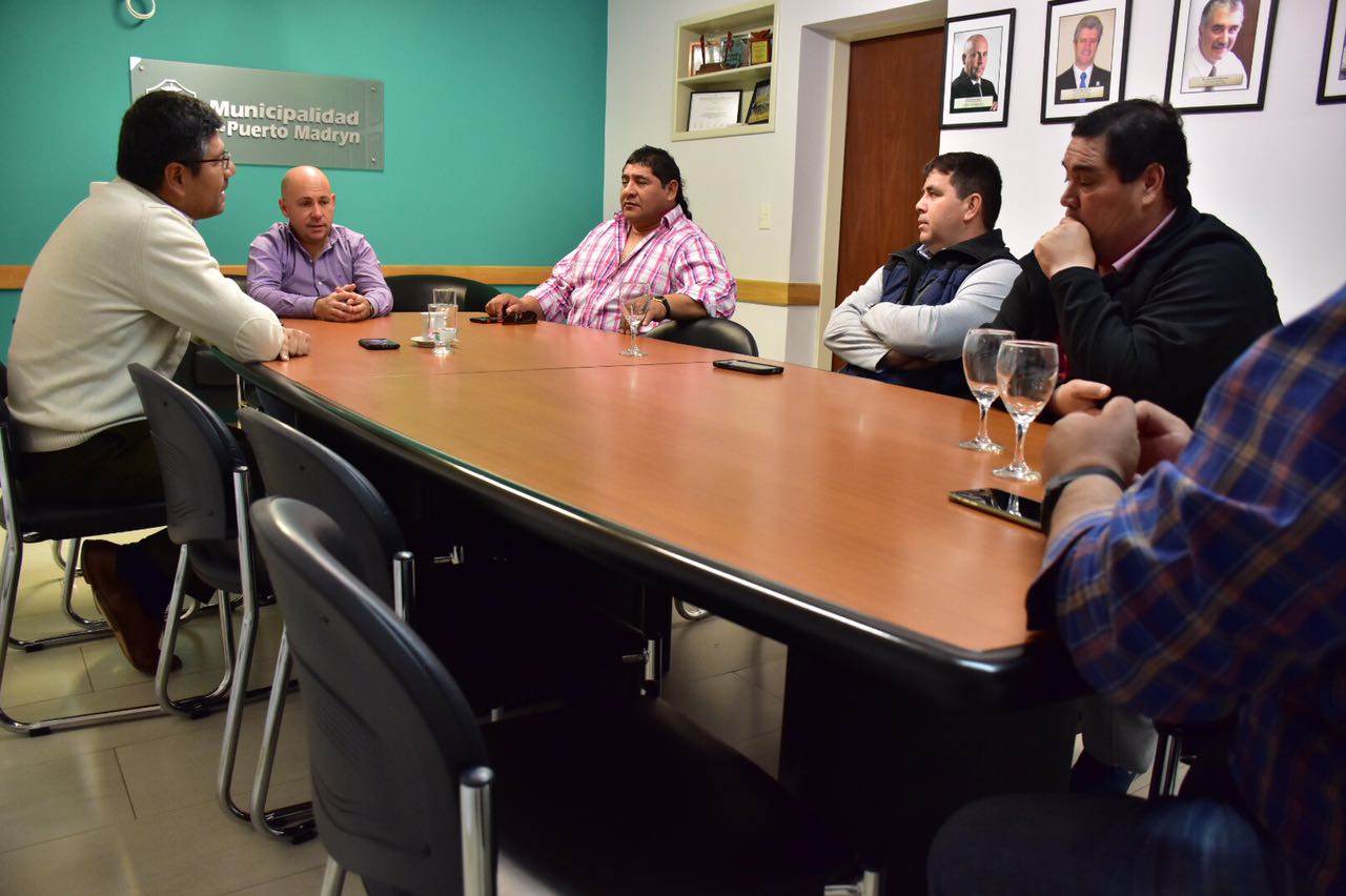 SASTRE RECIBIÓ A LOS REPRESENTANTES DEL SUPA
