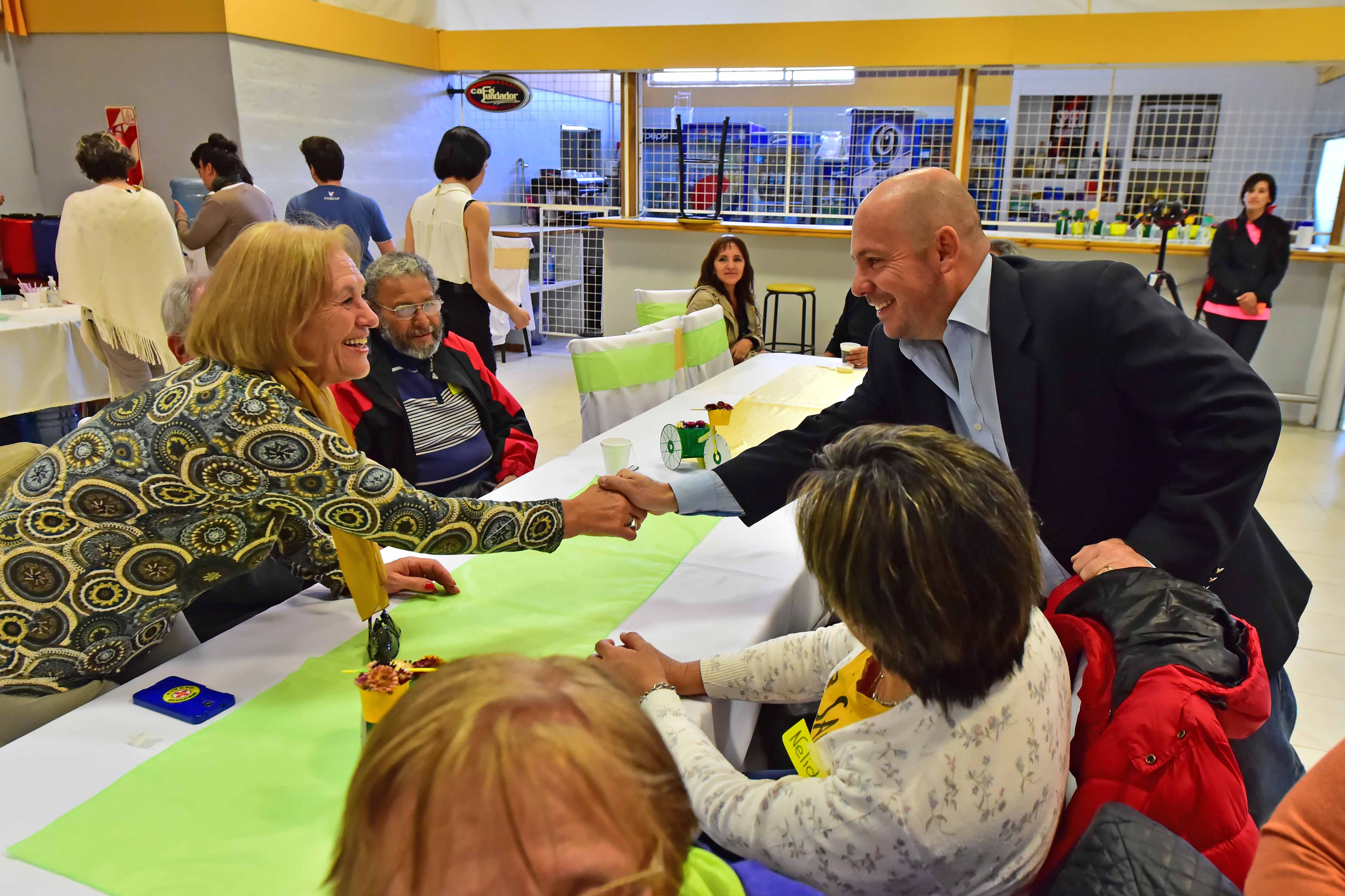 SASTRE INAUGURÓ LAS VI JORNADAS DEL ADULTO MAYOR