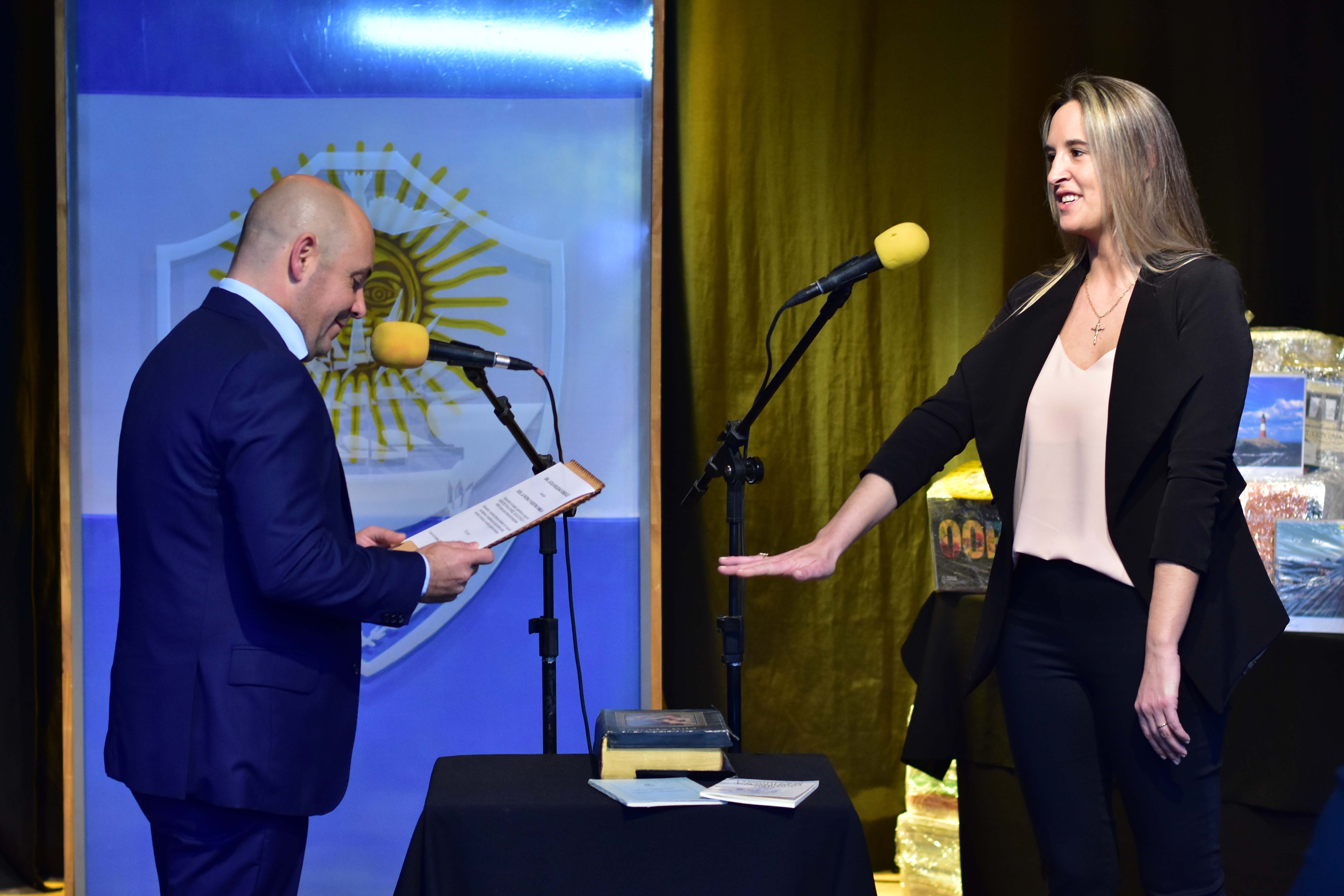 SASTRE PUSO EN FUNCIONES A LUCILA GONZÁLEZ