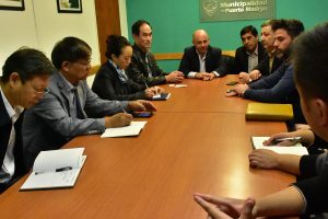 SASTRE RECIBIÓ A UNA COMITIVA CHINA QUE BUSCA INVERTIR EN LA ZONA