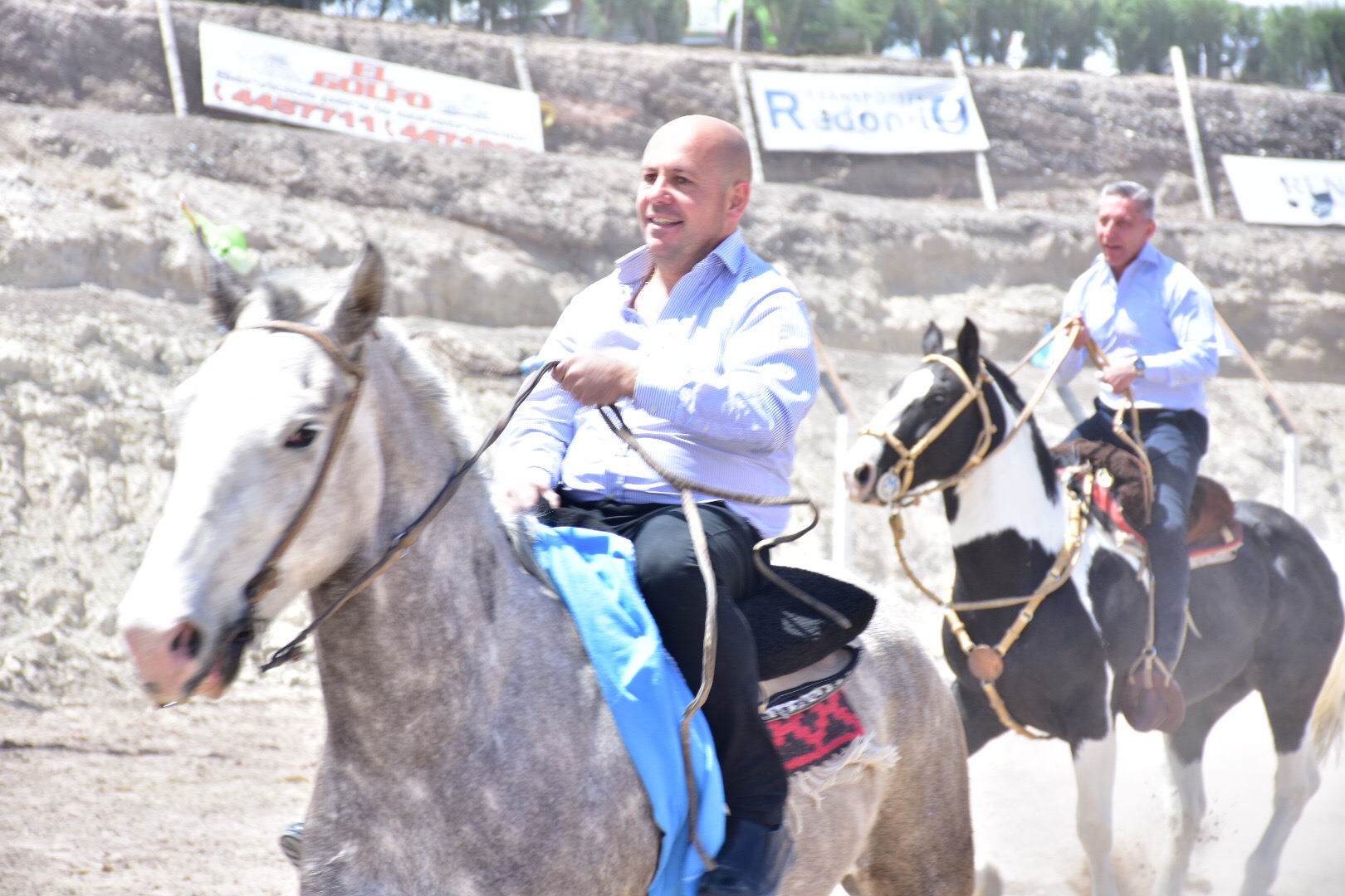 ARCIONI Y SASTRE EN LA INAUGURACIÓN OFICIAL DE LA “FIESTA DEL CORDERO”
