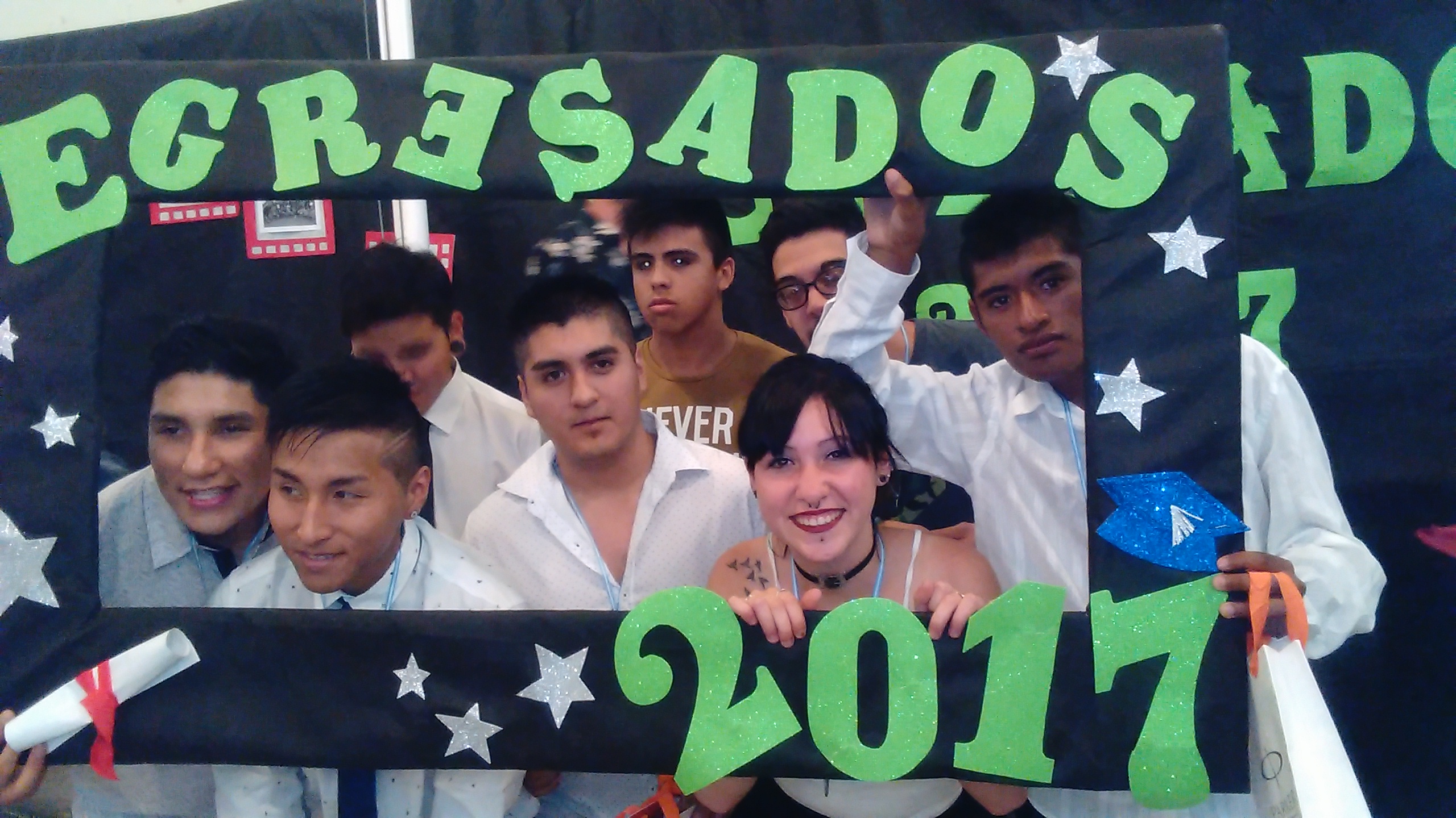 FIESTA EN LAS ESCUELAS MUNICIPALES PRIMARIAS Y SECUNDARIA