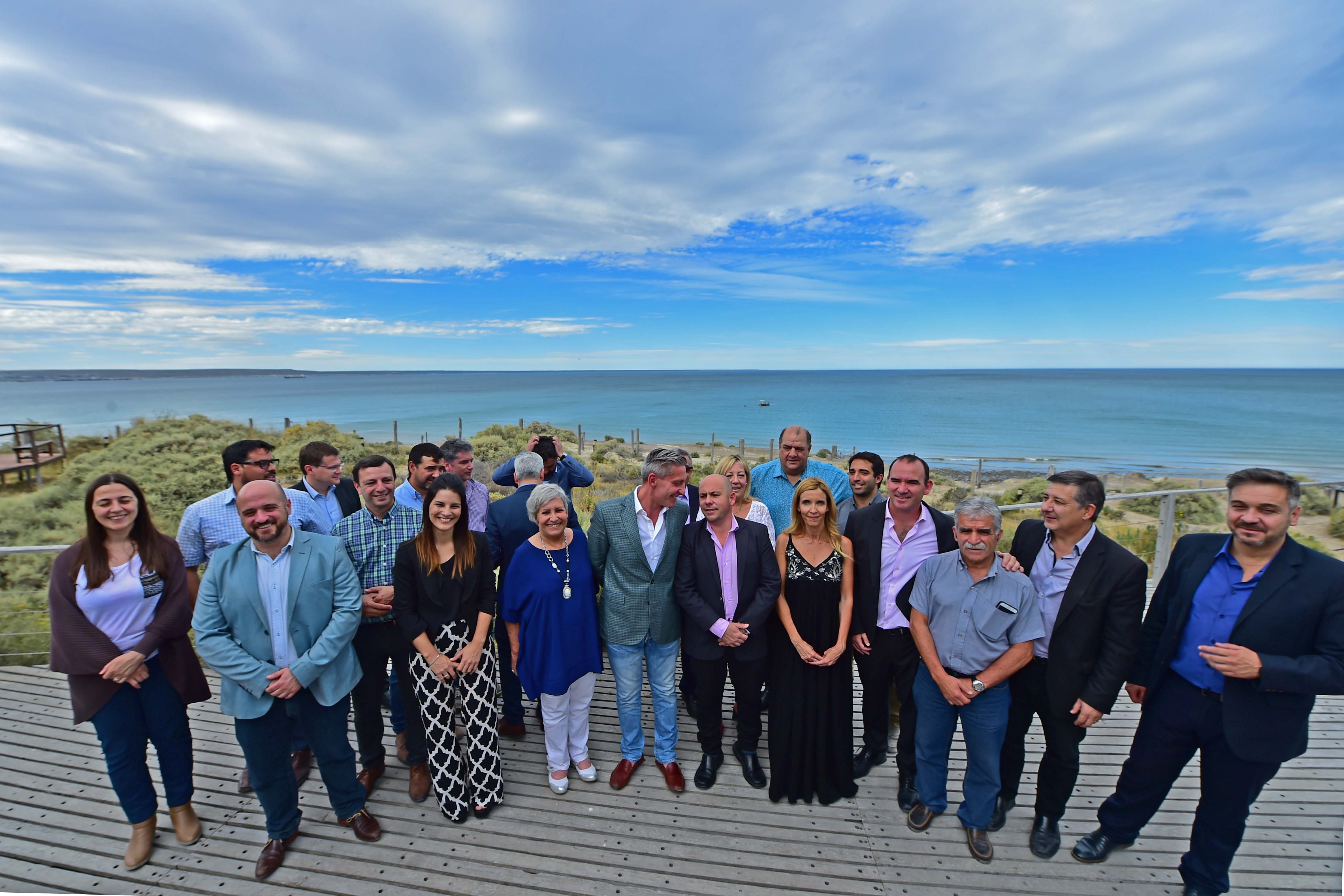 ARCIONI Y SASTRE LANZARON LA TEMPORADA DE VERANO EN MADRYN