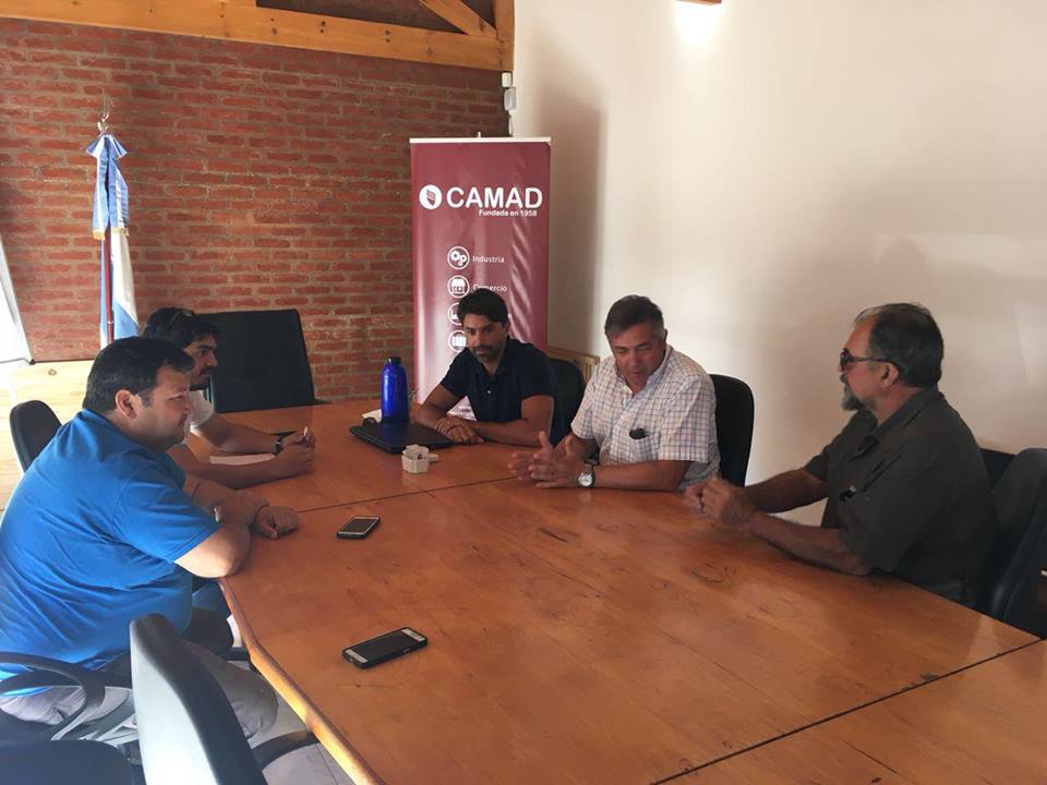 TRABAJAN EN EL FORTALECIMIENTO DE EMPRESAS Y TALLERES QUE BRINDAN SERVICIOS NAVALES EN LA CIUDAD