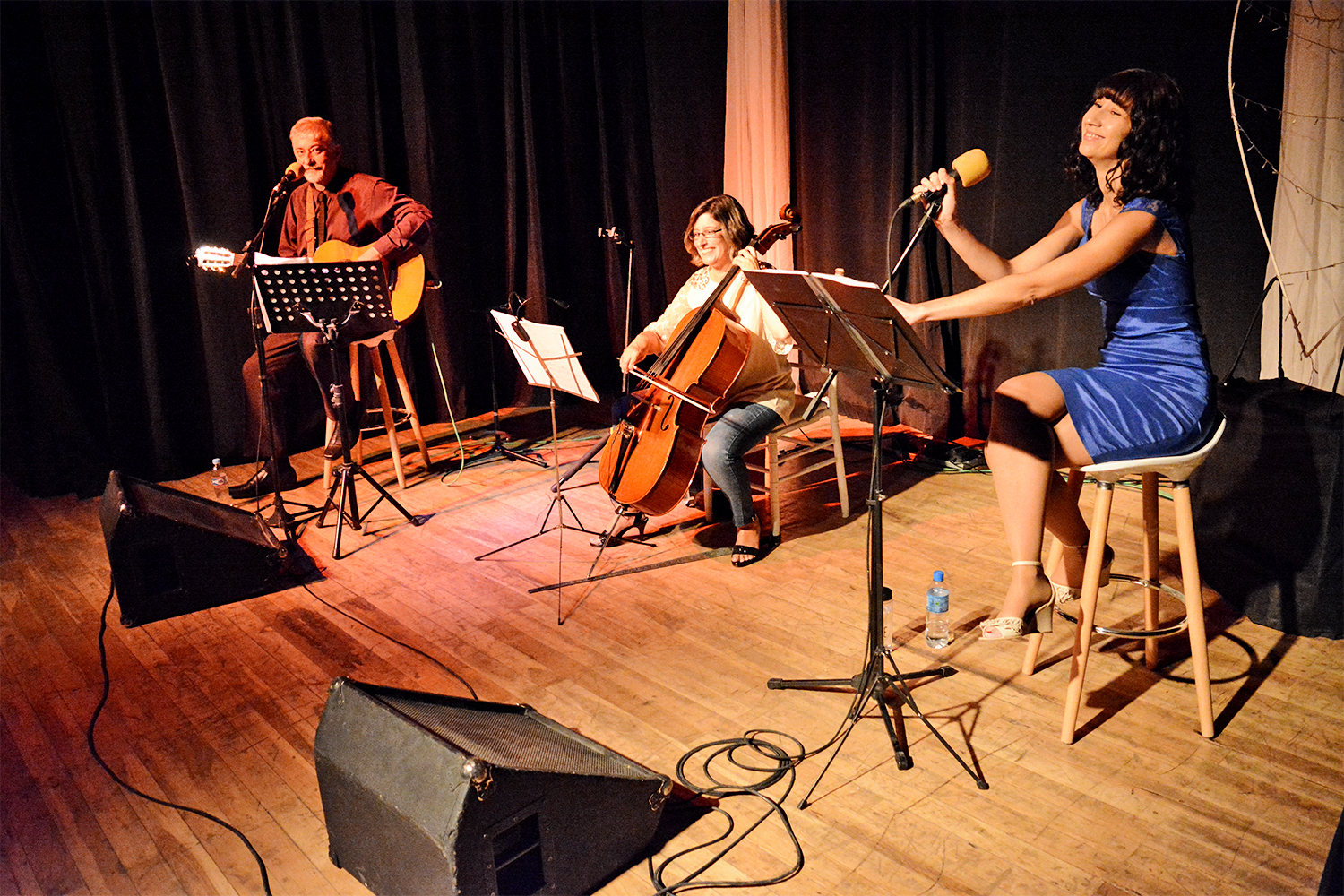 GRAN RECITAL DE “JUAN DUTRIFOR” EN EL TEATRO DEL MUELLE