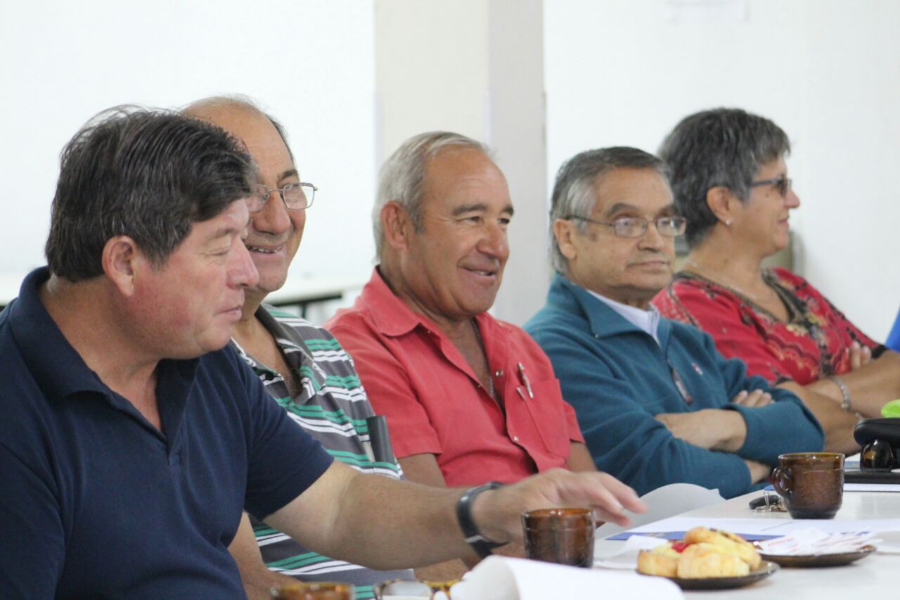 BRINDARON ASESORAMIENTO A ADULTOS MAYORES SOBRE DIFERENTES TRÁMITES