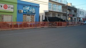 PLAN DE MEJORAMIENTO DE ESPACIOS PÚBLICOS: NOTIFICAN A PARTICULARES POR IMPEDIMENTO DE CIRCULACIÓN PEATONAL