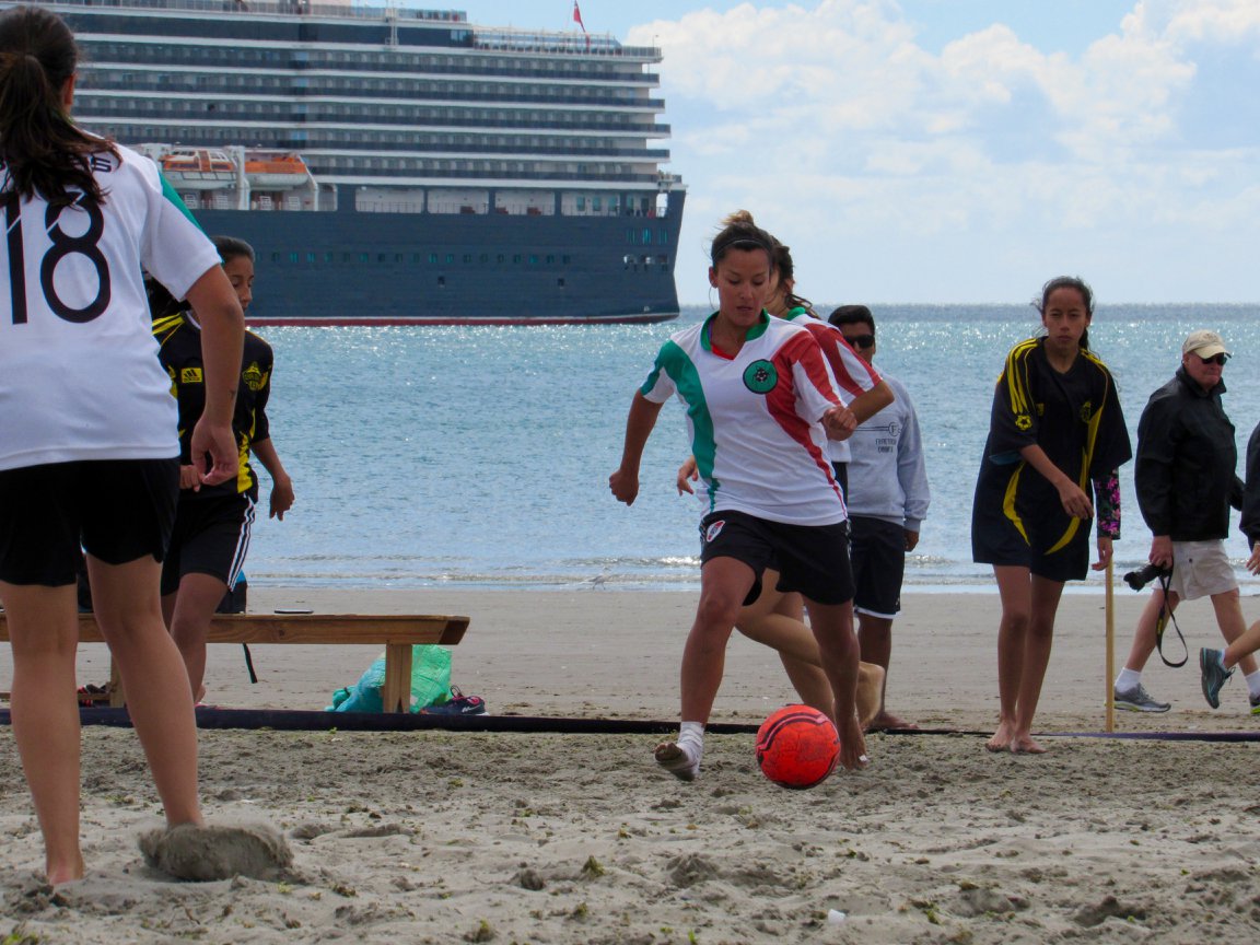 SE POSPUSO EL TORNEO RELÁMPAGO DE FÚTBOL PLAYA