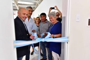 SASTRE INAUGURÓ UNA SALA DE INFORMÁTICA EN EL BARRIO ROQUE GONZÁLEZ