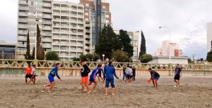CON GRAN ÉXITO SE DESARROLLÓ UNA CAPACITACIÓN EN FÚTBOL PLAYA