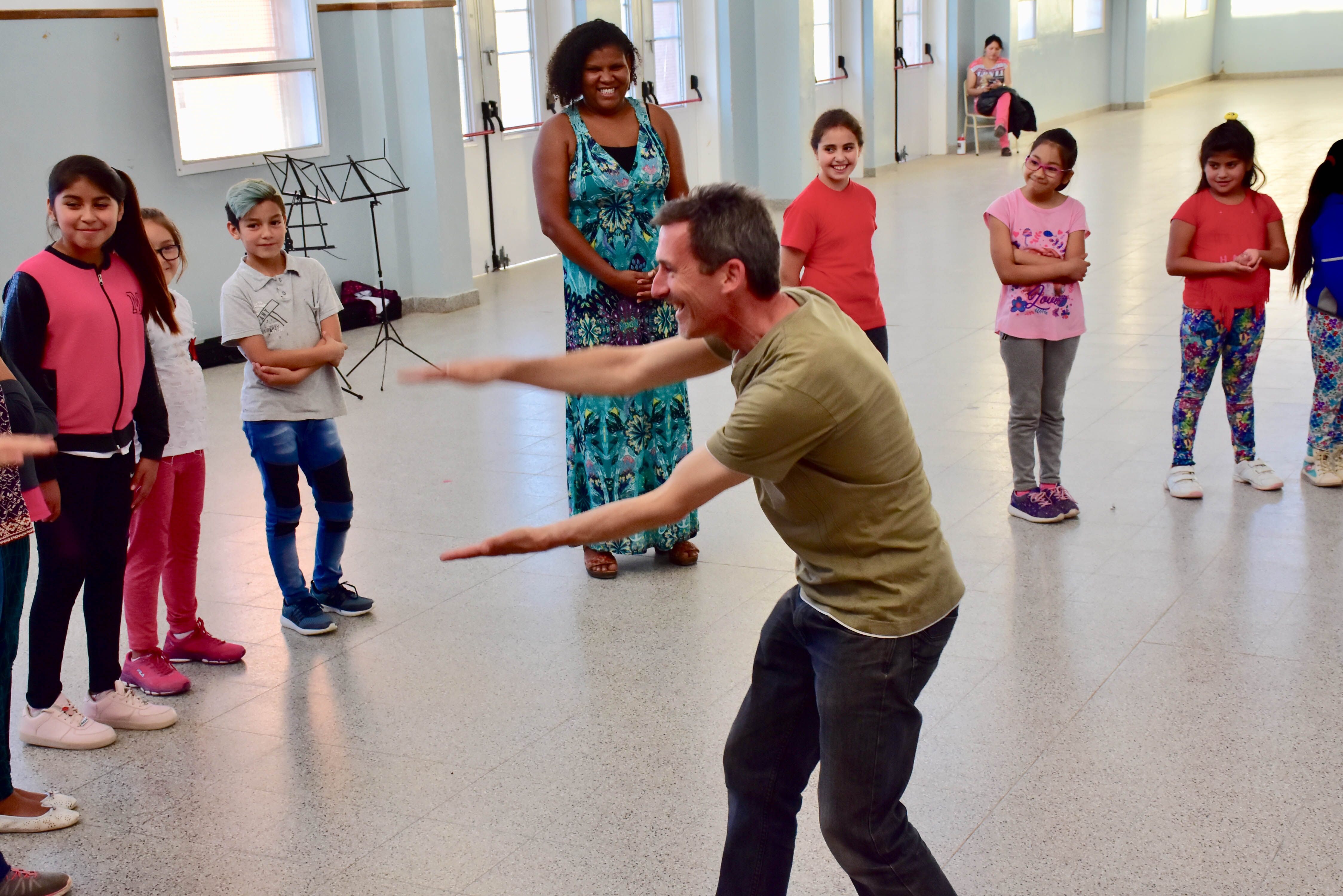 LA ORQUESTA INFANTIL MUNICIPAL CON VISITA INTERNACIONAL 