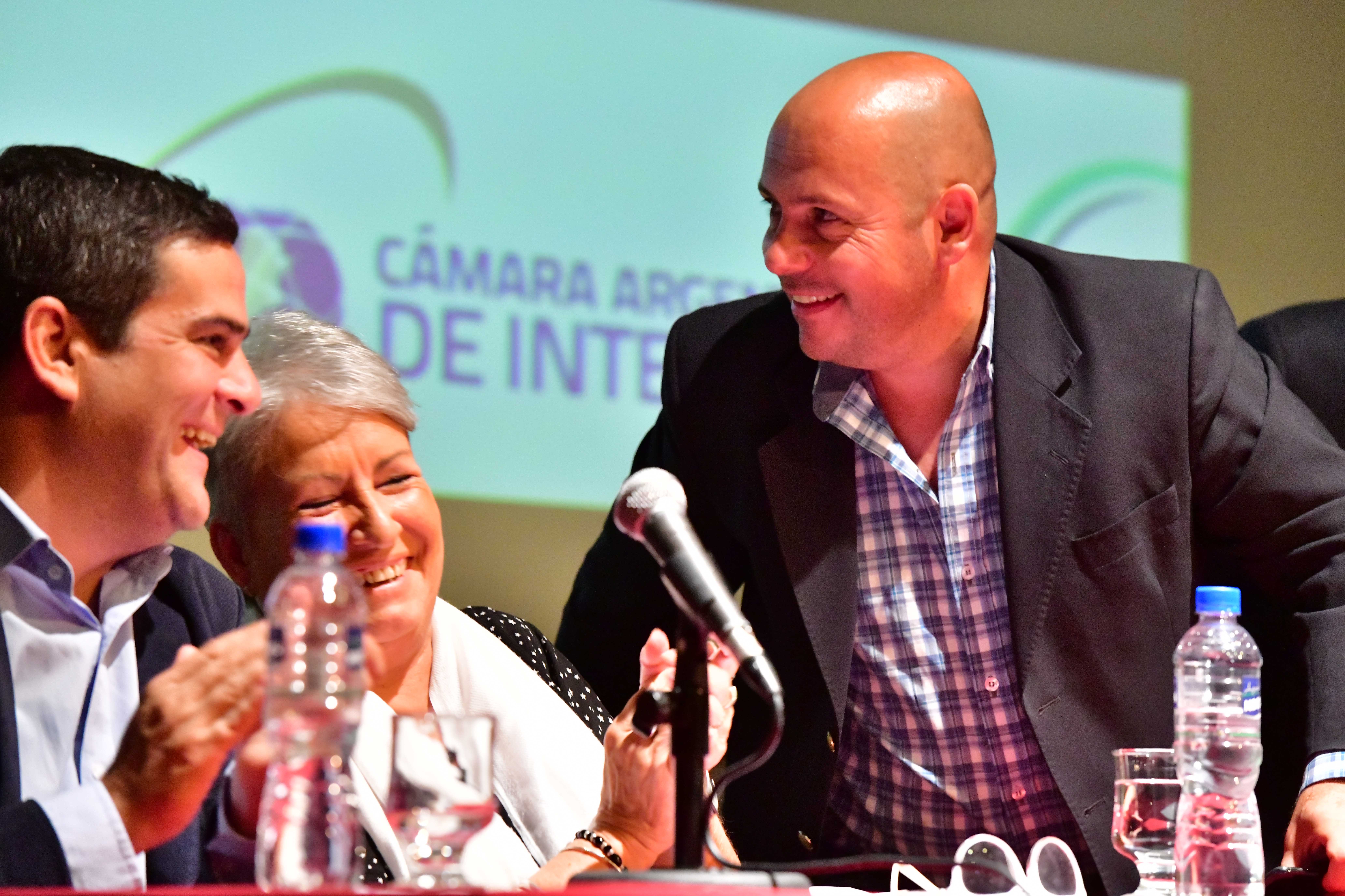 SASTRE INAUGURÓ EL SEMINARIO DE TECNOLOGÍA Y MODERNIZACIÓN DE LA RED DE CIUDADES INTELIGENTES