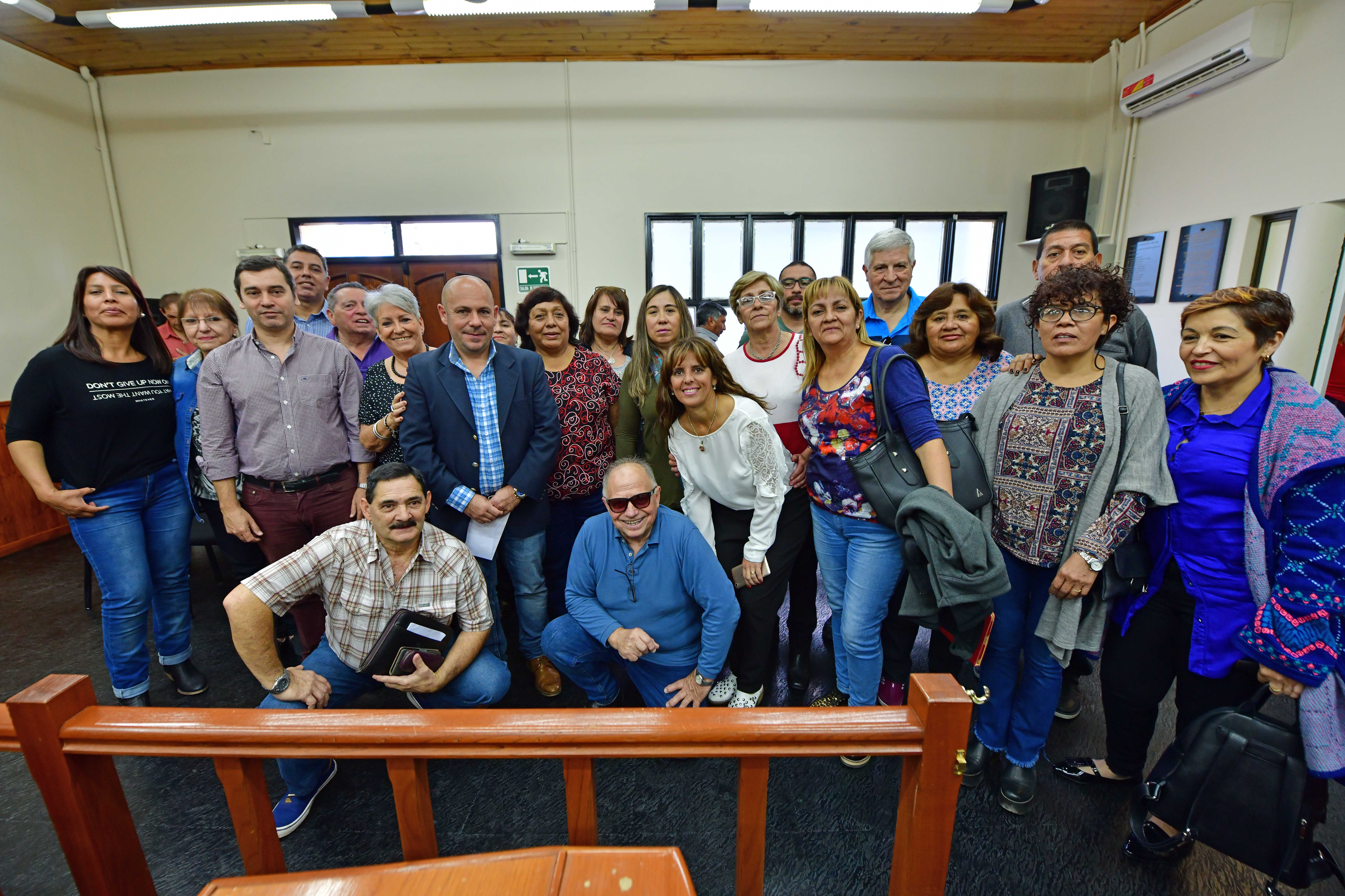 SASTRE RECIBIÓ A VECINALISTAS DE CARA AL CONGRESO NACIONAL