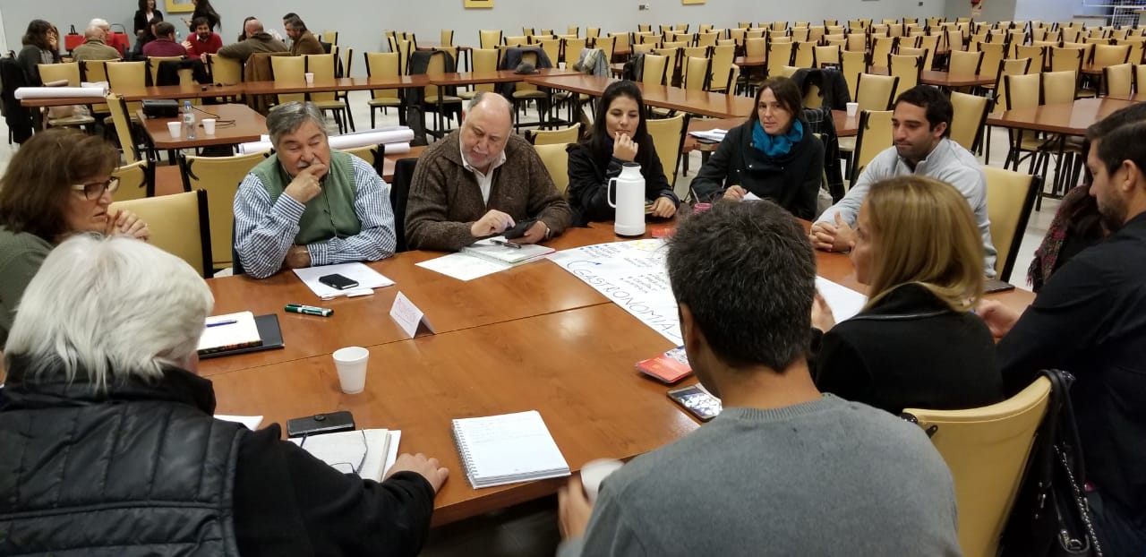 PLAN DE DESARROLLO INTEGRAL, CIUDAD INTELIGENTE Y ECONOMÍA COLABORATIVA