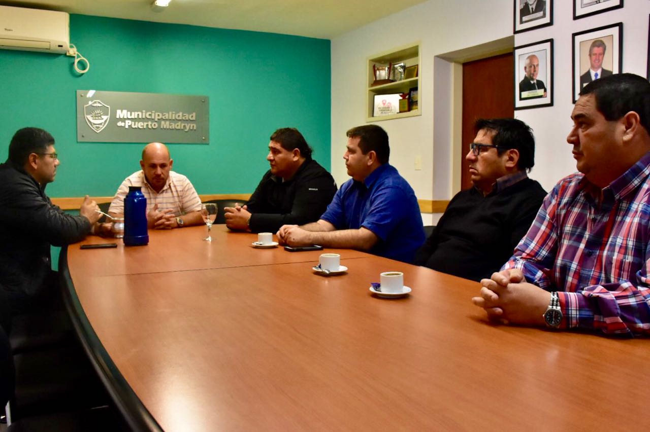 SASTRE RECIBIÓ A REPRESENTANTES DEL SUPA