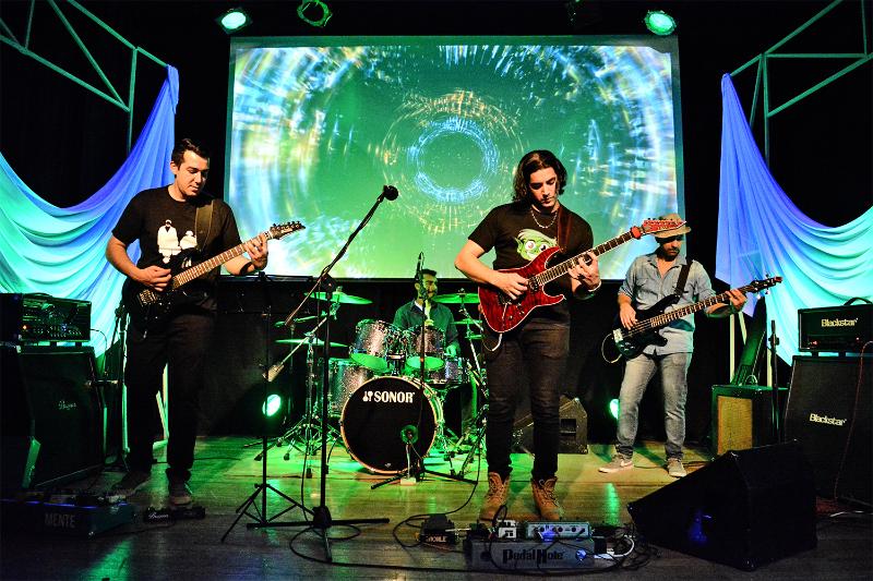 GRAN CONCIERTO DE BORJA MARCORA EN EL TEATRO DEL MUELLE 