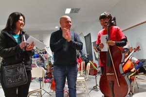 SASTRE: “LA HISTORIA DE BRENDA REFLEJA QUE LA EDUCACIÓN MUNICIPAL SIGUE ABRIENDO PUERTAS A LOS JÓVENES MADRYNENSES”