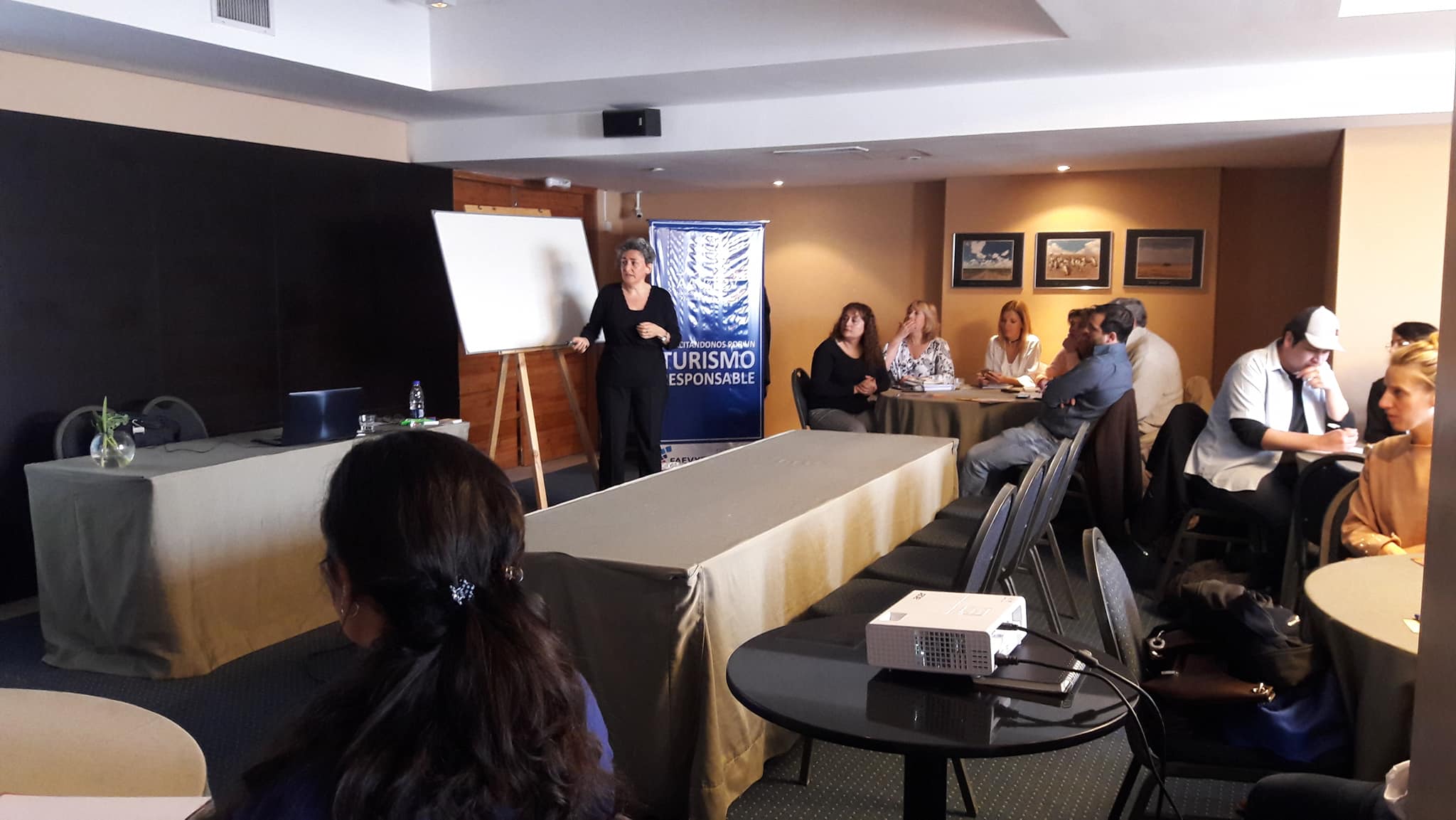 MES DEL TURISMO: SE REALIZARON CAPACITACIONES SOBRE MARKETING Y EVENTOS RENTABLES