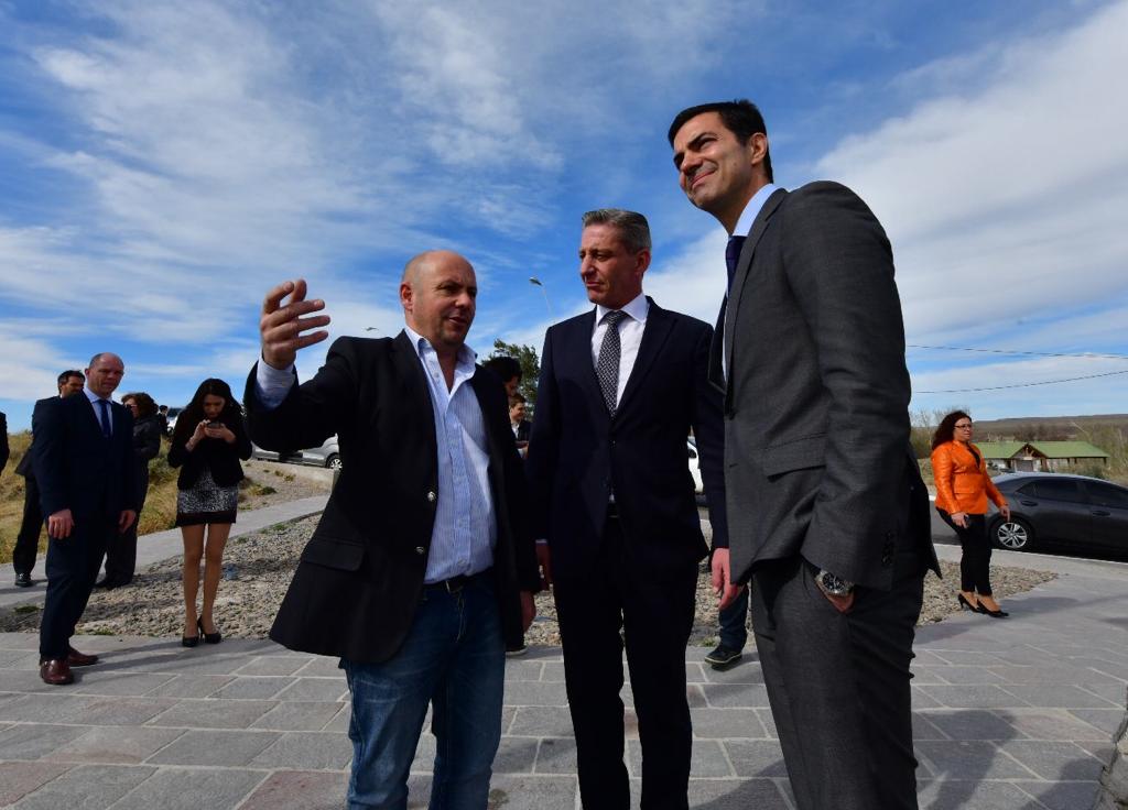 SASTRE PARTICIPÓ DE ALMUERZO CON ARCIONI Y URTUBEY