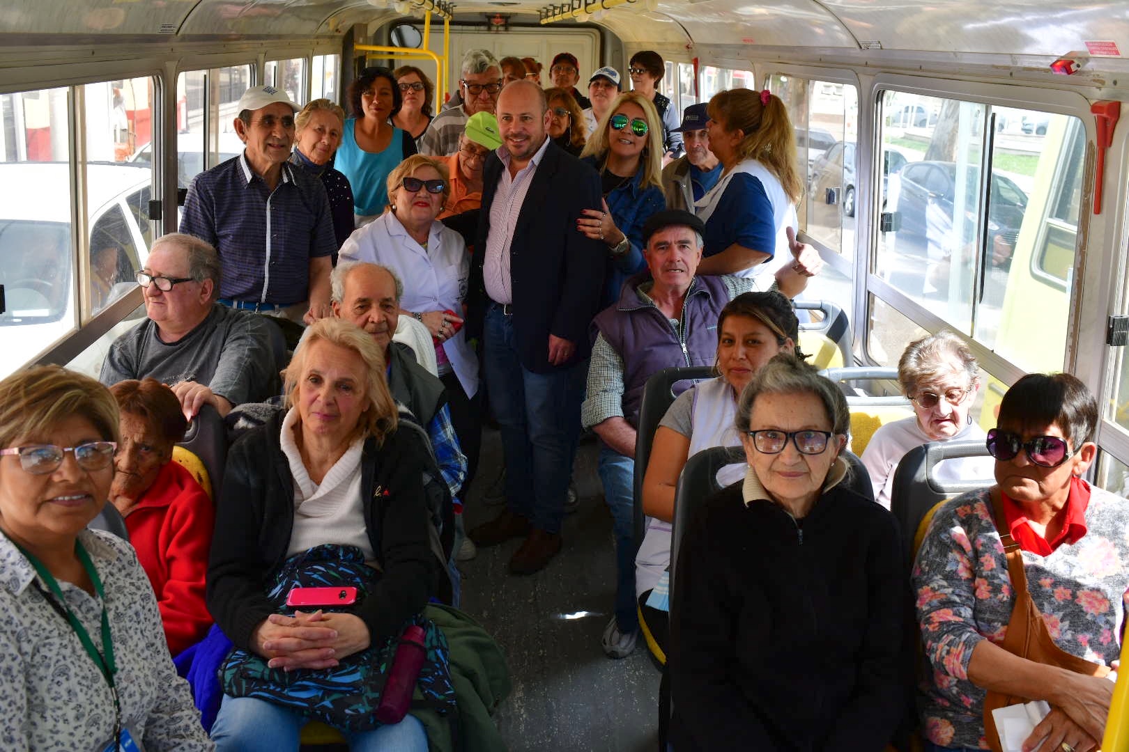 LOS ABUELOS FUERON TURISTAS POR UN DÍA