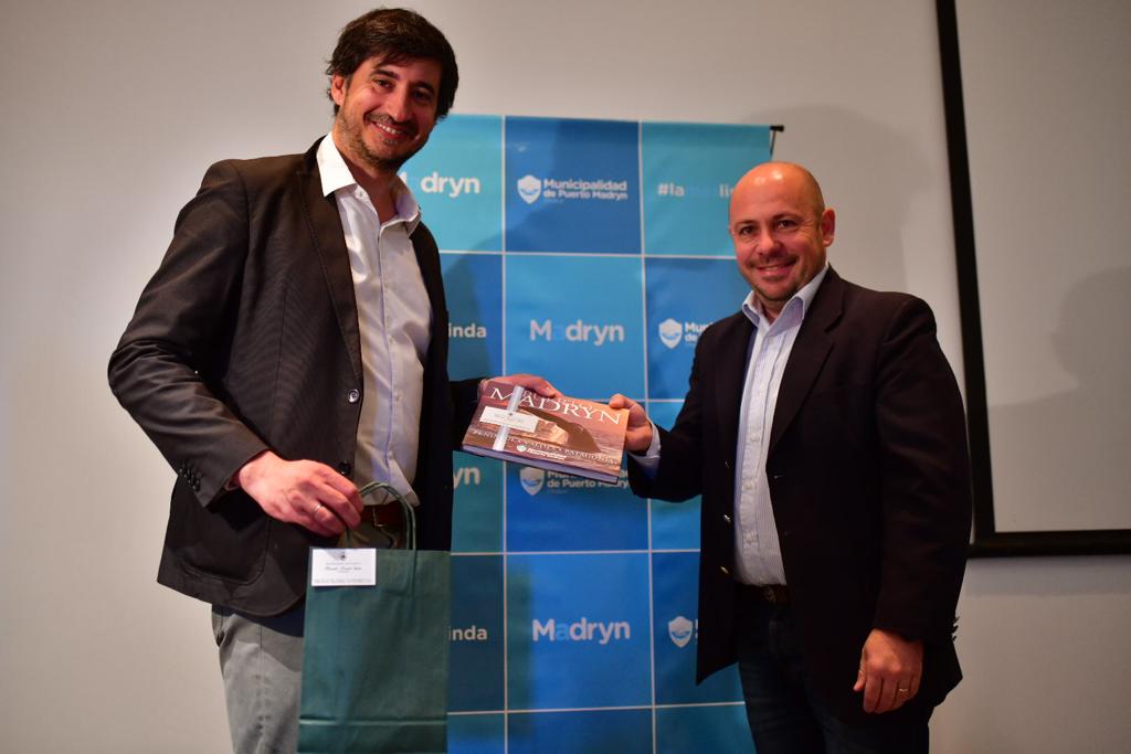 CIUDADES INTELIGENTES: SASTRE EN LA PRESENTACIÓN DE PROYECTOS DE MADRYN