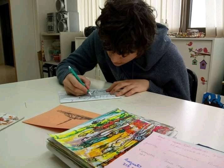 INAUGURAN MUESTRA DE ARTE CORREO EN LA ESCUELA DOMICILIARIA Y HOSPITALARIA