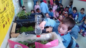 LOS JARDINES DE INFANTES REALIZARON SUS MUESTRAS DE HUERTAS 