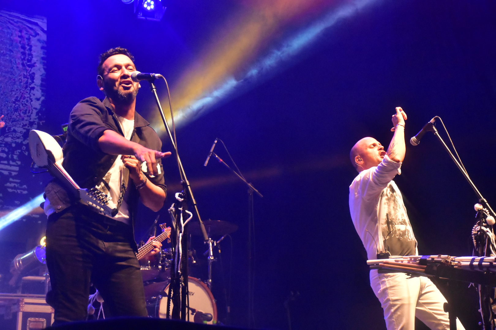 EL VIERNES CULMINÓ A PURO CARNAVAL CON “LOS TEKIS” 