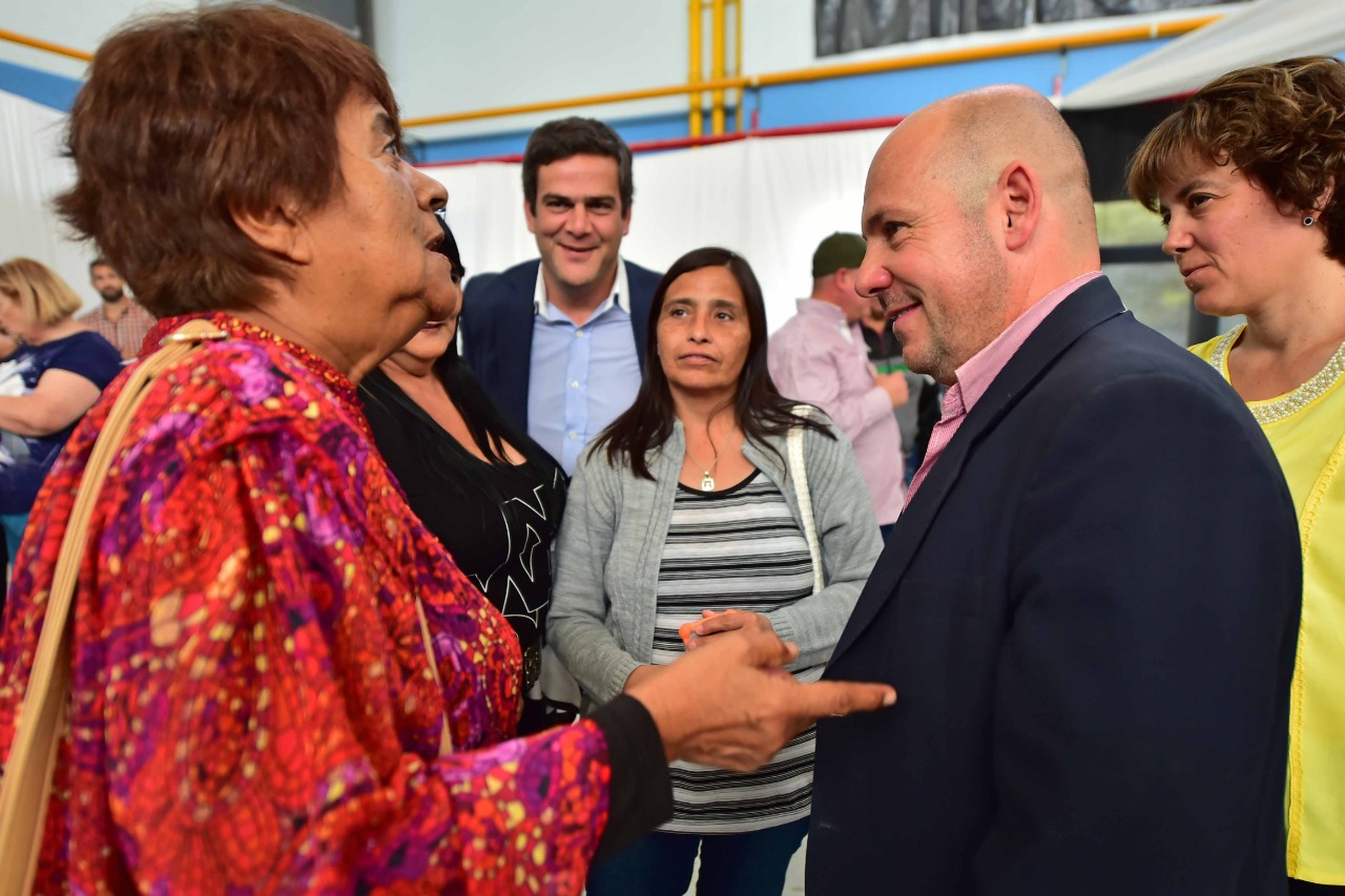 SASTRE ABRIÓ ESTA MAÑANA EL CONGRESO VECINALISTA