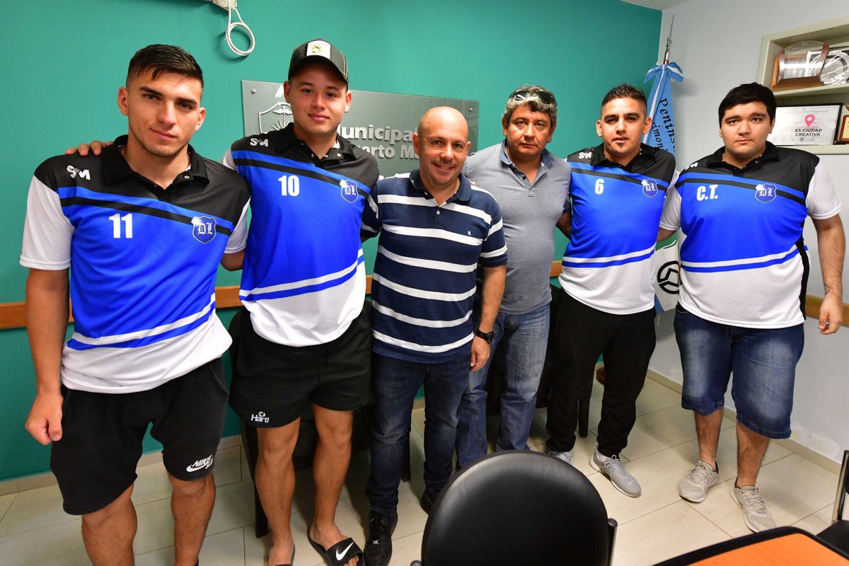 SASTRE RECIBIÓ A “DEPORTIVO LUJÁN” QUE PARTICIPARÁ DEL TORNEO NACIONAL DE CLUBES DE FUTSAL EN MISIONES 