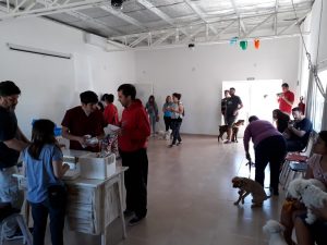 CONTINÚAN LAS CAMPAÑAS DE VACUNACIÓN GRATUITAS PARA MASCOTAS EN DISTINTOS PUNTOS DE LA CIUDAD