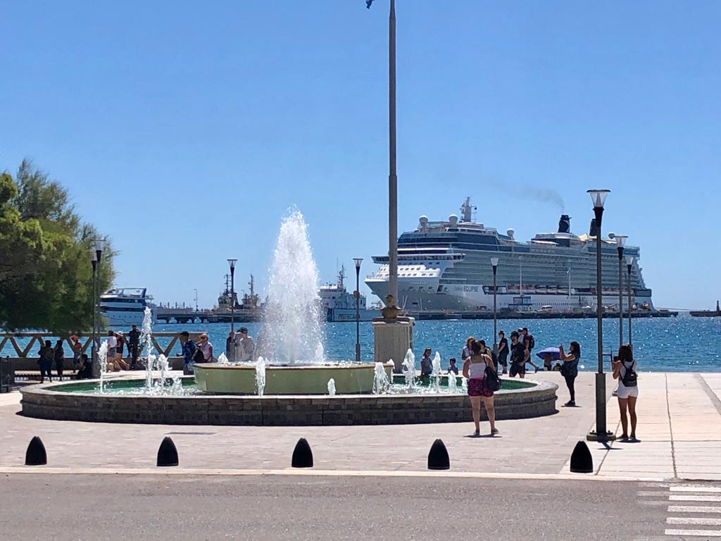 VERANO: “SASTRE CONFIRMÓ QUE MADRYN RECIBIÓ UN 13% MÁS DE TURISTAS EN LA PRIMER SEMANA DEL AÑO CON RESPECTO A 2018”