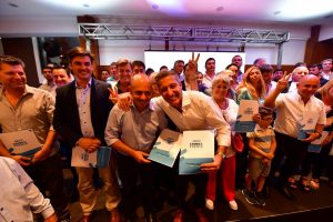 ARCIONI Y SASTRE PRESENTARON EN MADRYN LA FÓRMULA PARA LA GOBERNACIÓN DE CHUBUT