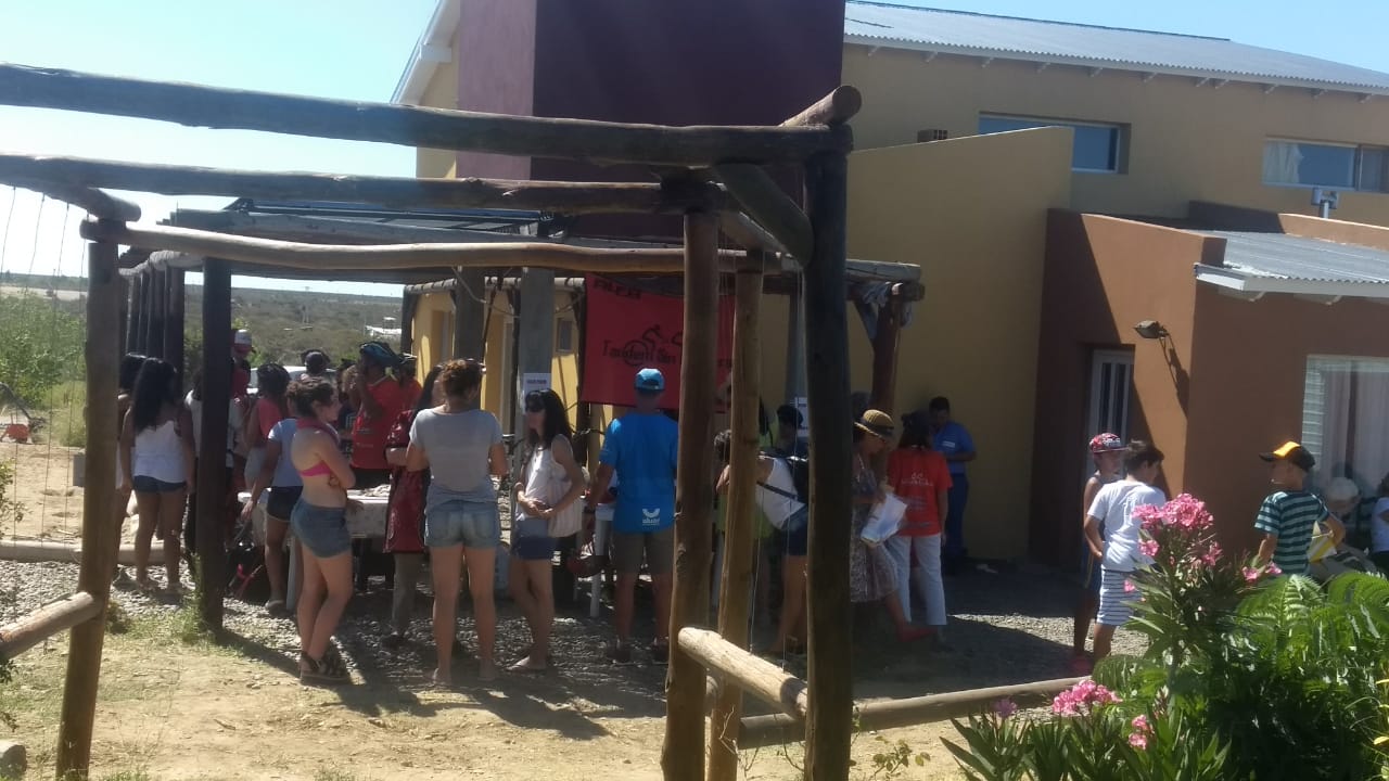 TURISMO RURAL: EXITOSA FERIA AGROTURÍSTICA EN EL DORADILLO