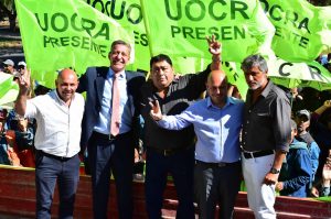 ARCIONI Y SASTRE CON APOYO DE LA CONSTRUCCIÓN