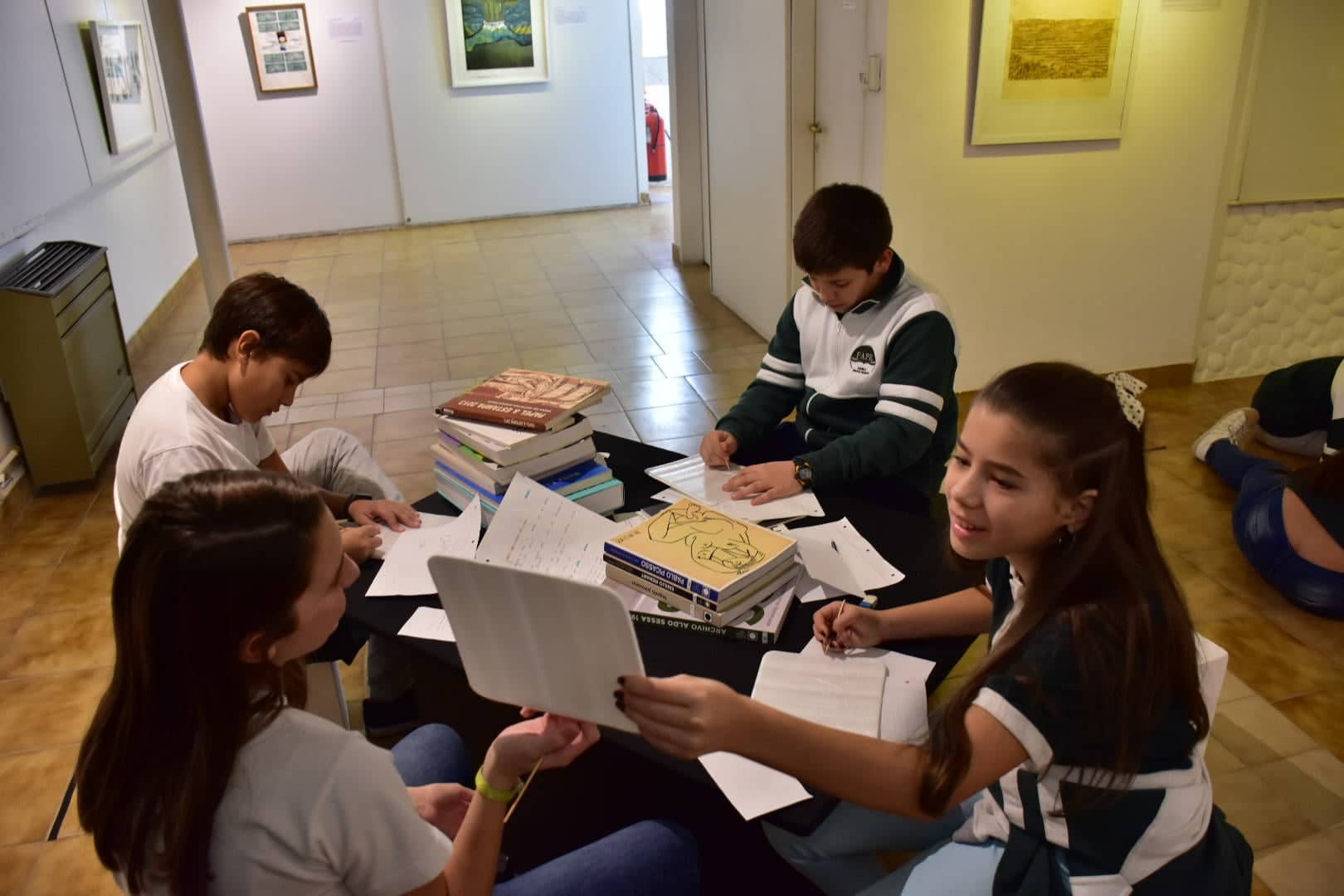 LAS ESCUELAS DE MADRYN AL MUSEO 