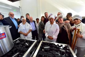 ARCIONI Y SASTRE REINAUGURARON EL ECONOMATO MUNICIPAL
