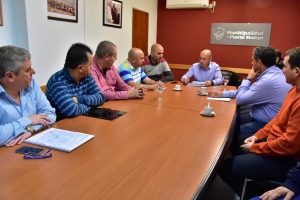 EL INTENDENTE CON PRESIDENTES DE CLUBES LOCALES