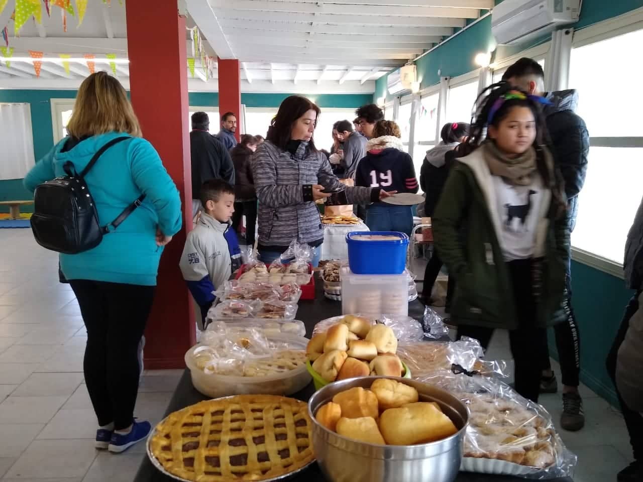 EXCELENTE CONCURRENCIA A LA FERIA ANIVERSARIO DE LOS EGRESADOS 2019 