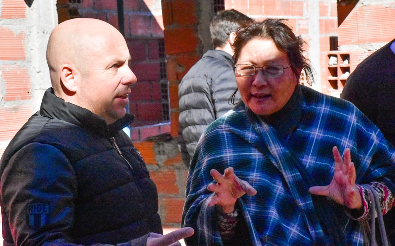 SASTRE RECORRIÓ LAS OBRAS DE EDDIM