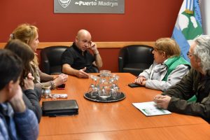 RICARDO SASTRE CON REPRESENTANTES DE ATE