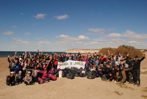 EXITOSA EDICIÓN DE LA CAMPAÑA DE LIMPIEZA “CLEAN UP THE WORLD” EN EL DORADILLO POR EL MES DEL TURISMO