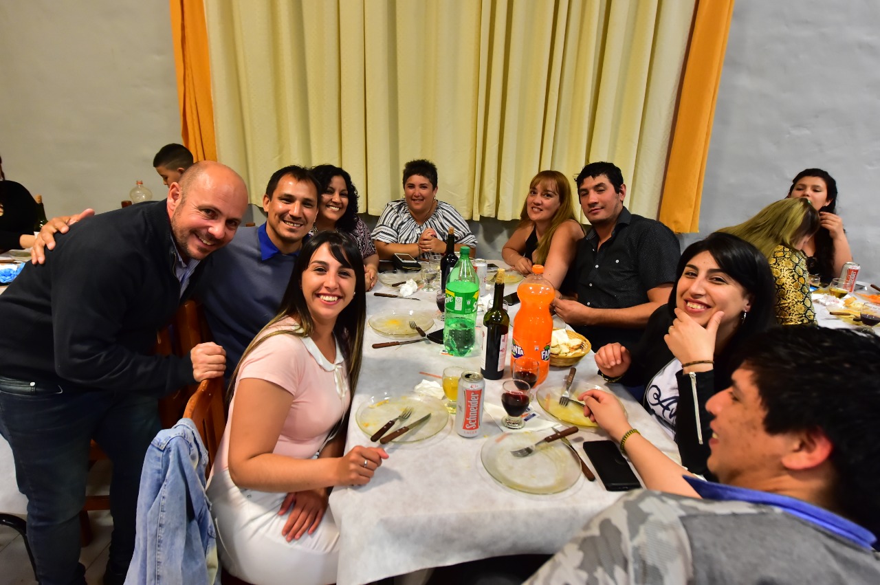 SASTRE EN LA CENA DEL EMPLEADO MUNICIPAL: “GRACIAS POR ESTOS OCHO AÑOS DE CRECIMIENTO”