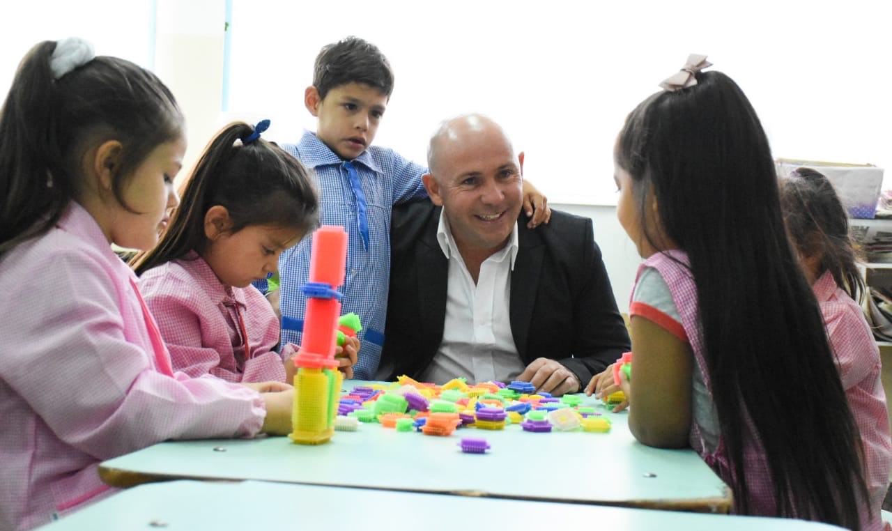 SASTRE ABRIÓ EL CICLO LECTIVO EN EL CDI N° 4