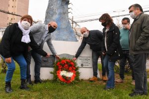 SASTRE ENCABEZÓ HOMENAJE POR EL DÍA INTERNACIONAL DEL TRABAJADOR