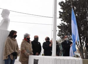 SASTRE ENCABEZÓ LA CONMEMORACIÓN POR EL DÍA DE LA BANDERA