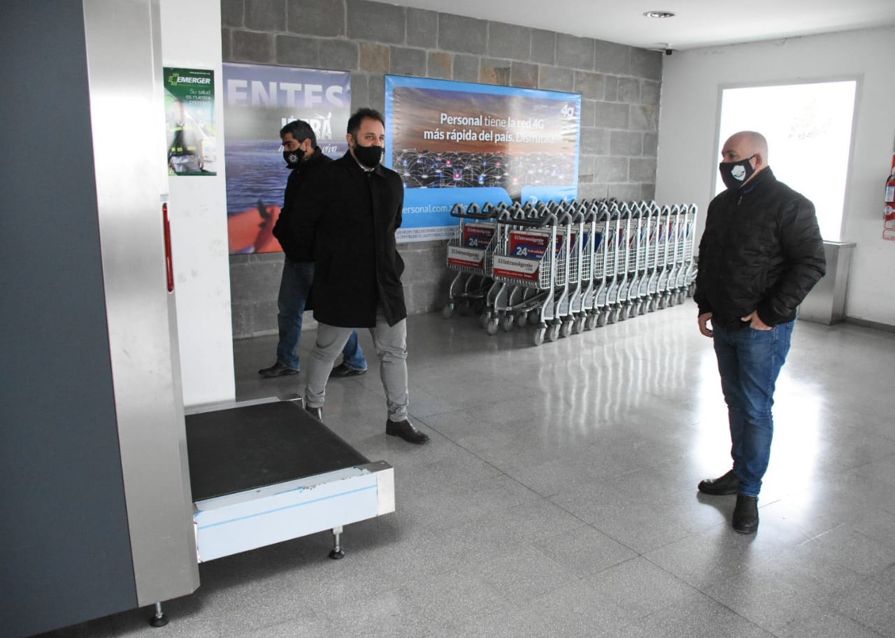 PROYECTAN NUEVAS OBRAS PARA EL AEROPUERTO DE MADRYN