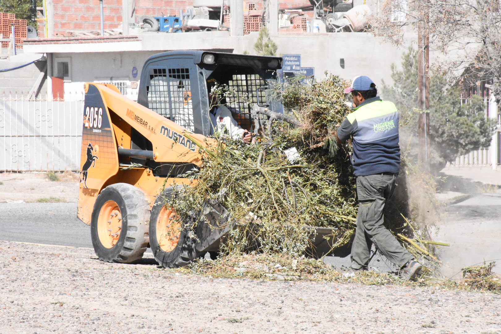 SASTRE AVANZA EN EL DESARROLLO DE UN PROYECTO DE ENERGÍAS SUSTENTABLES